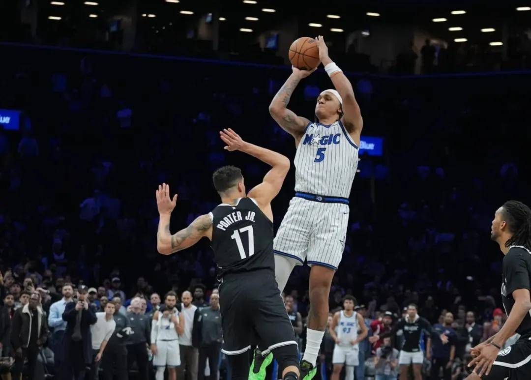 开云官方网站-NBA常规赛今夜走向成谜；广州队绝杀压哨；信心回归；临场指挥获称赞的简单介绍